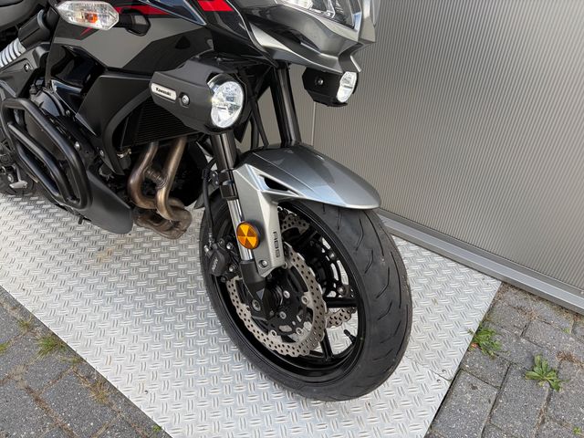 kawasaki - versys-650-grand-tourer