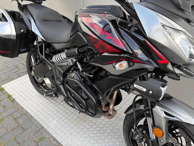 kawasaki - versys-650-grand-tourer