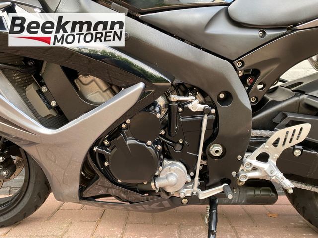 suzuki - gsx-r-600