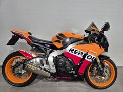 HONDA CBR 1000 RR FIREBLADE