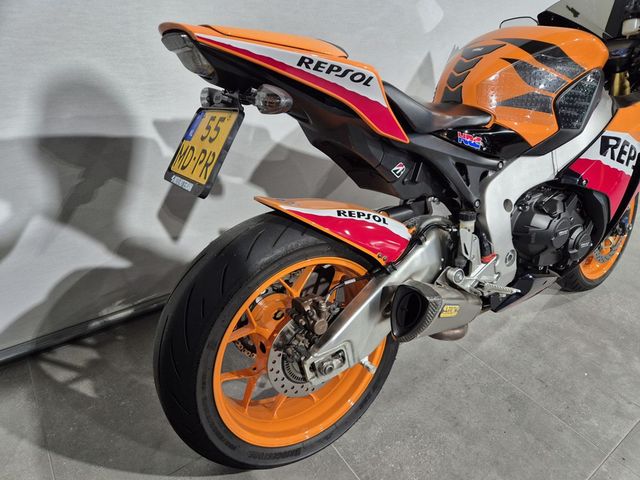 honda - cbr-1000-rr-fireblade