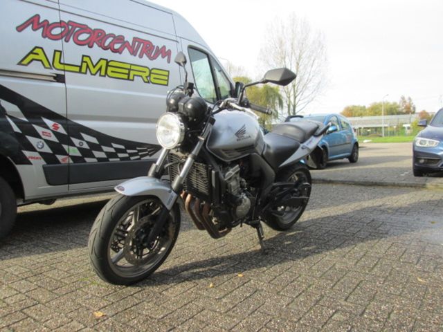 honda - cbf-600-n-abs