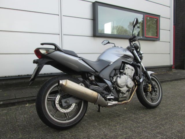 honda - cbf-600-n-abs