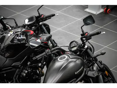KAWASAKI Z900 – foto 3