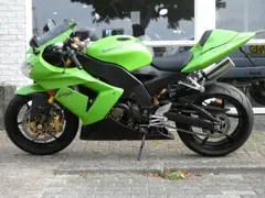 Kawasaki ZX 10R Ninja 2004 occasion – foto 5 van 9