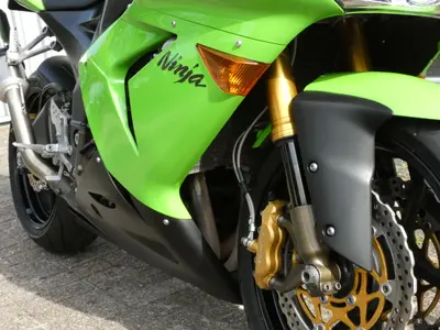 KAWASAKI ZX 10R NINJA – foto 3