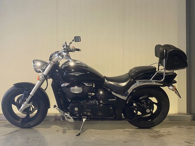 suzuki - intruder-m-800