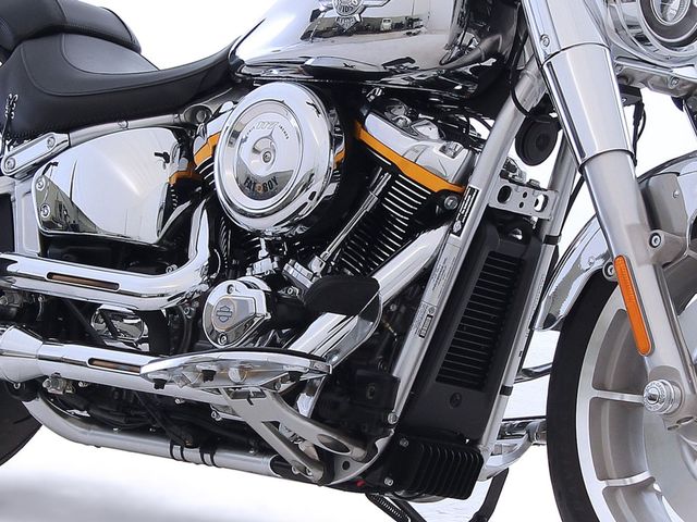 harley-davidson - fat-boy-gray-ghost