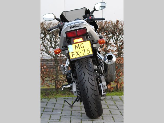 yamaha - fzs-600-fazer
