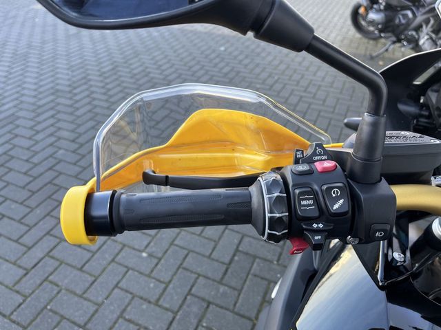 bmw - r-1250-gs-40-years-gs-edition