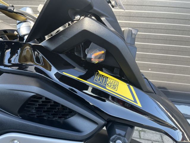 bmw - r-1250-gs-40-years-gs-edition