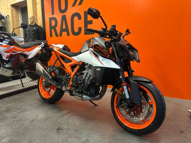 ktm - 990-duke-r