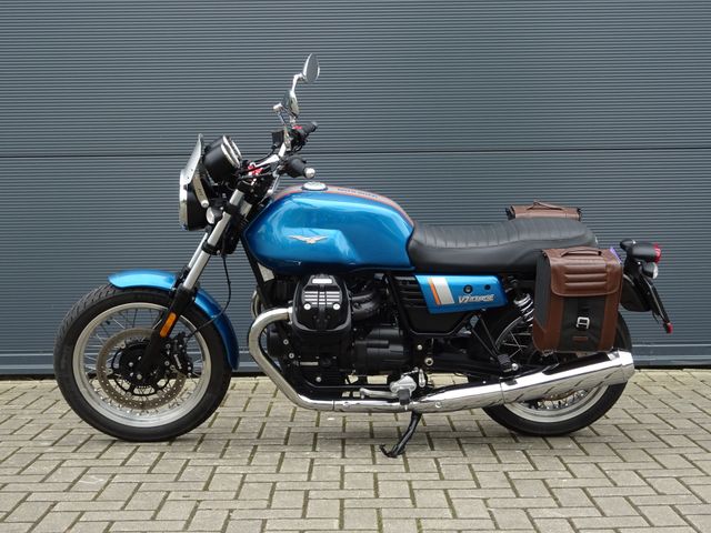 moto-guzzi - v-7-special