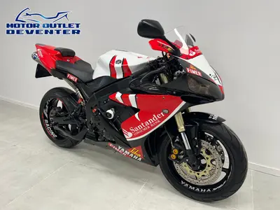 YAMAHA YZF R1 – foto 3