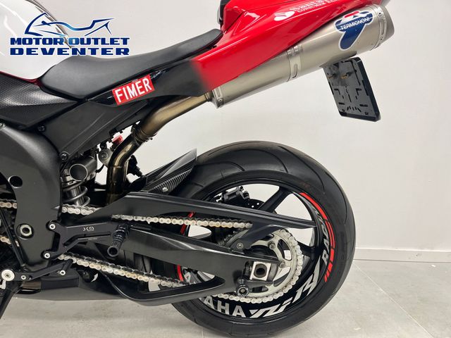 yamaha - yzf-r1