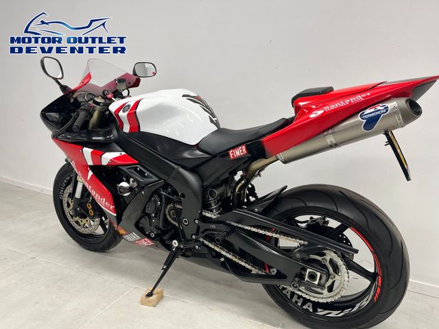yamaha - yzf-r1