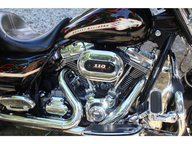 harley-davidson - street-glide-cvo-flhxse