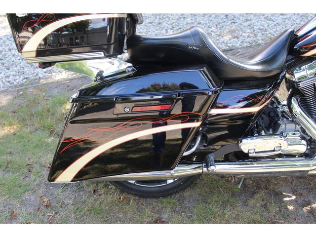 harley-davidson - street-glide-cvo-flhxse