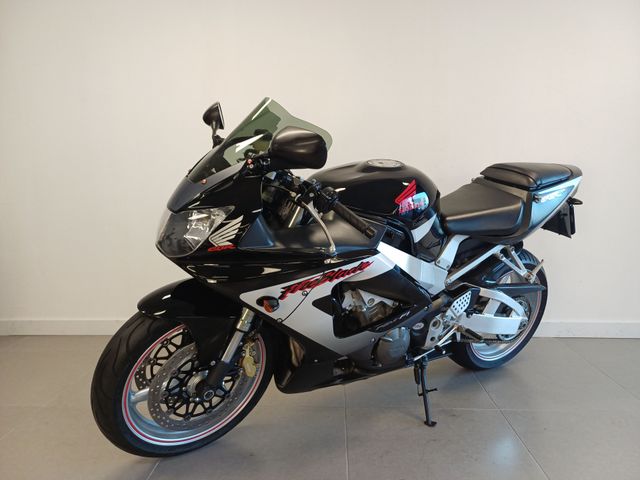 honda - cbr-900-rr-fireblade