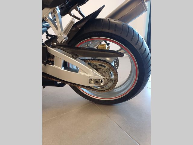 honda - cbr-900-rr-fireblade