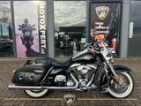 HARLEY-DAVIDSON ROAD KING CLASSIC FLHRC