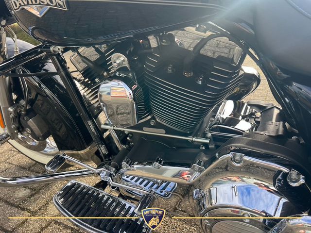 harley-davidson - road-king-classic-flhrc