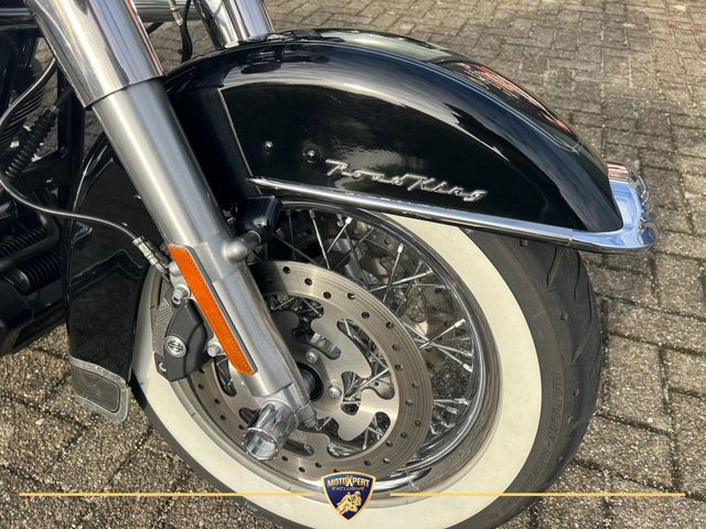 harley-davidson - road-king-classic-flhrc