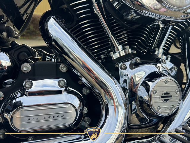 harley-davidson - road-king-classic-flhrc