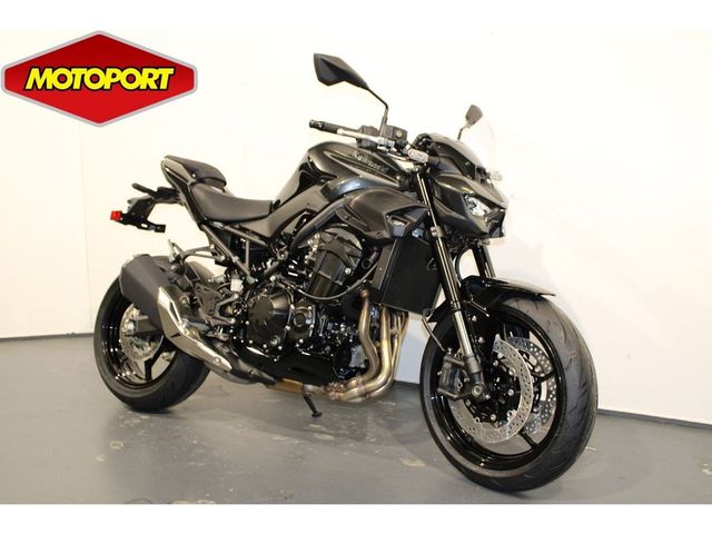 kawasaki - z900