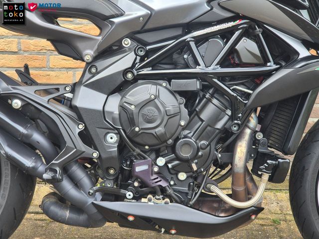 mv-agusta - brutale-800-rr