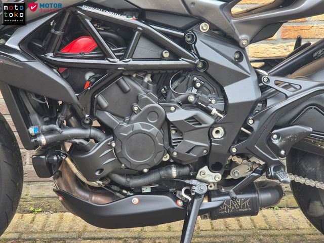 mv-agusta - brutale-800-rr