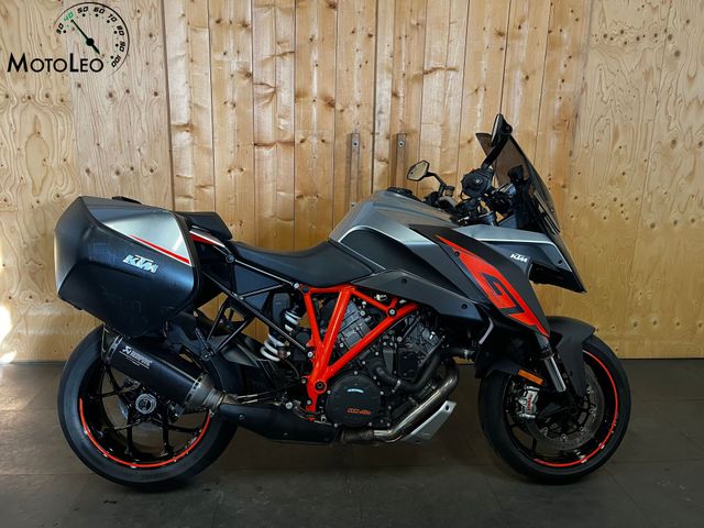 ktm - 1290-super-duke-gt