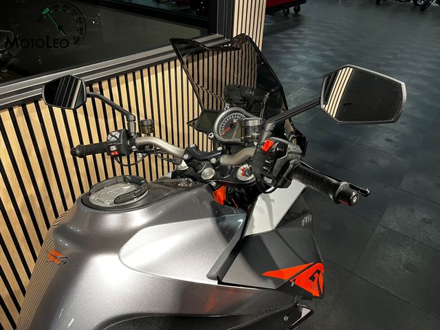 ktm - 1290-super-duke-gt