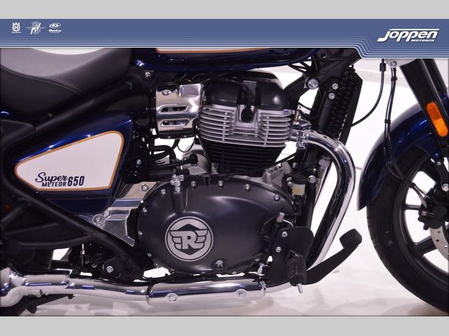 royal-enfield - super-meteor-650