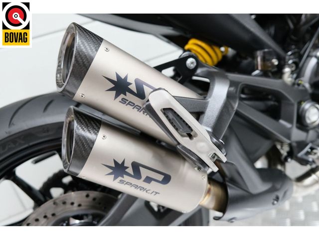 ducati - monster--