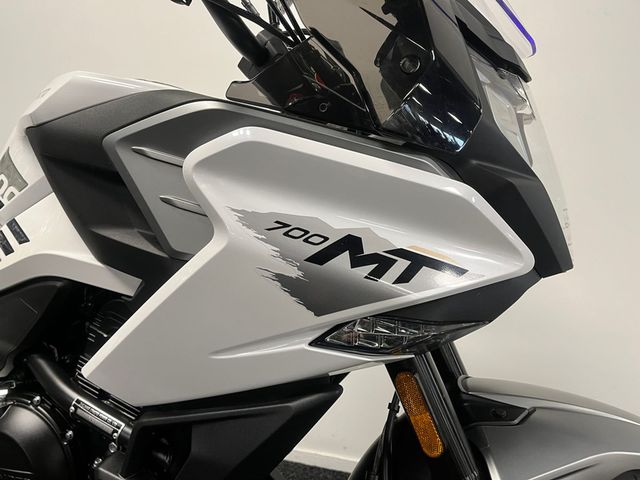cfmoto - 700-mt