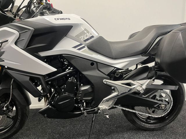 cfmoto - 700-mt
