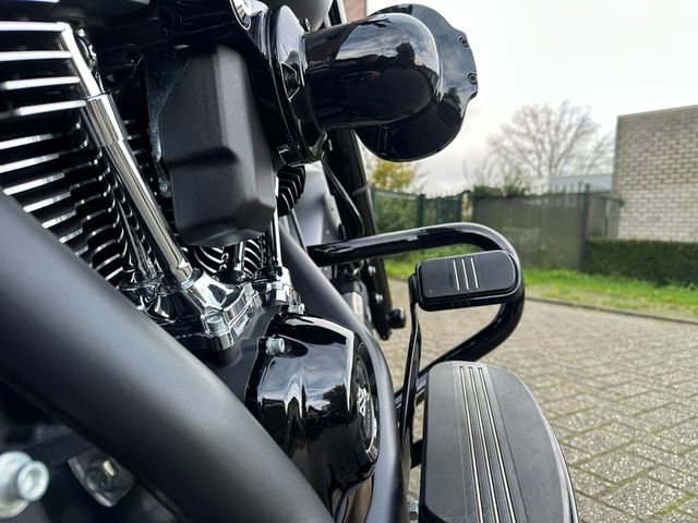 harley-davidson - road-king-special