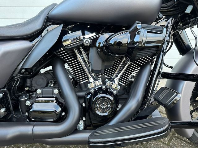 harley-davidson - road-king-special