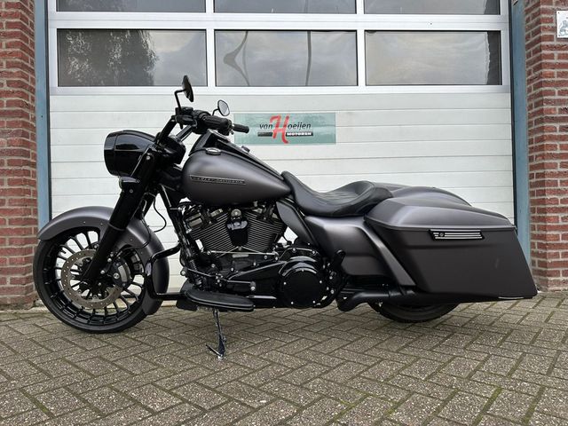 harley-davidson - road-king-special