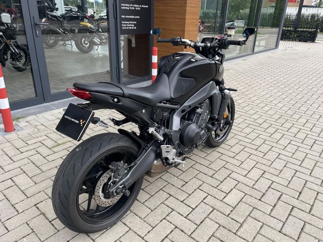 yamaha - mt-09