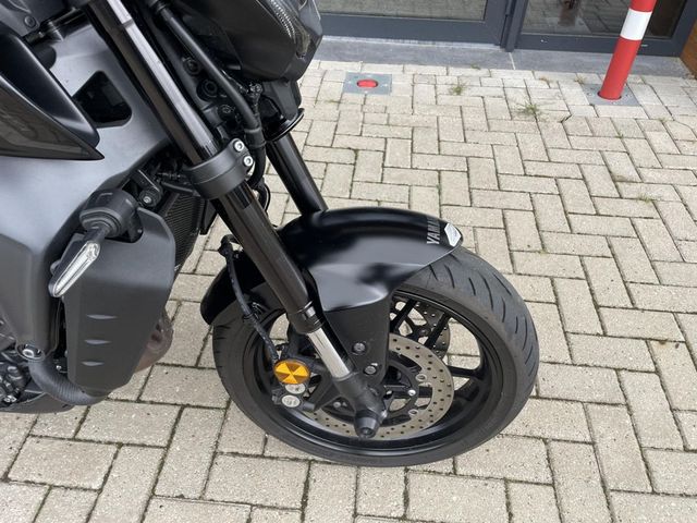 yamaha - mt-09