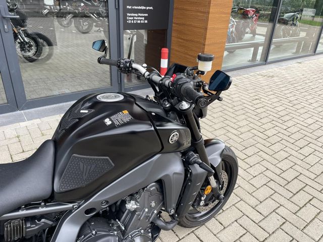 yamaha - mt-09