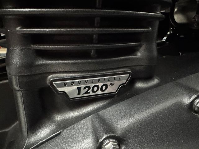 triumph - scrambler-1200-xe