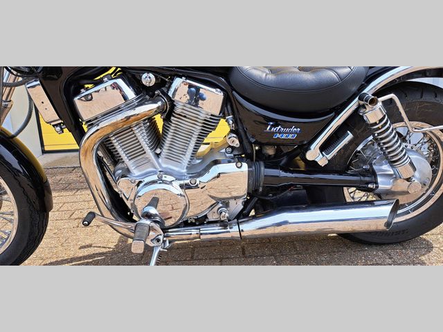 suzuki - vs-1400-intruder