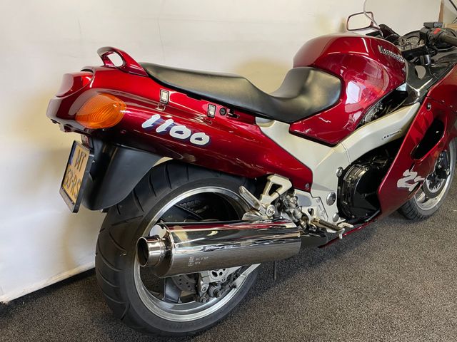 kawasaki - zzr-1100