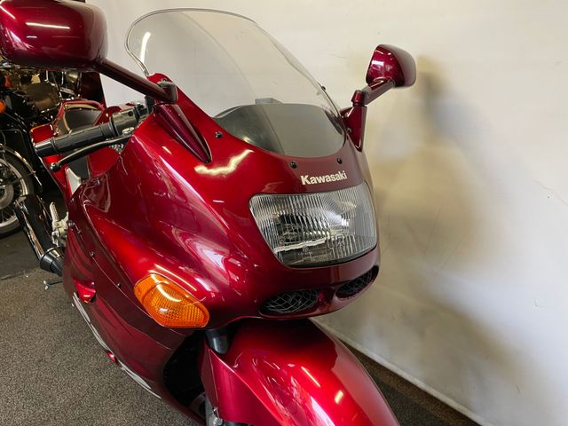 kawasaki - zzr-1100