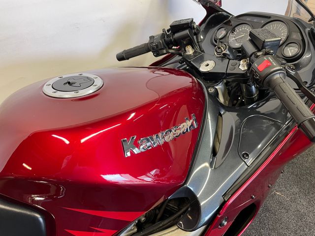 kawasaki - zzr-1100