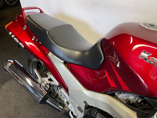 kawasaki - zzr-1100