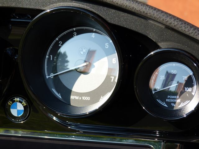 bmw - r-18-b